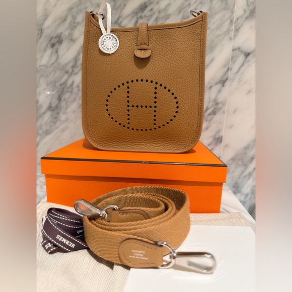 Hermes MiNi Evelyne Leather Crossbody, Shoulder Women's Bag, BNIB - Picture 13 of 13